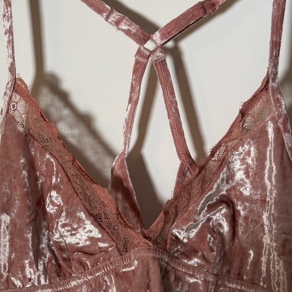 Aerie Pink Velvet Lacey Bralette - Picture 4 of 10